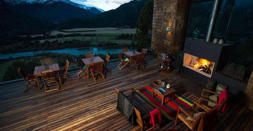 Uman Lodge Patagonia Chile Futaleufu Luaran gambar